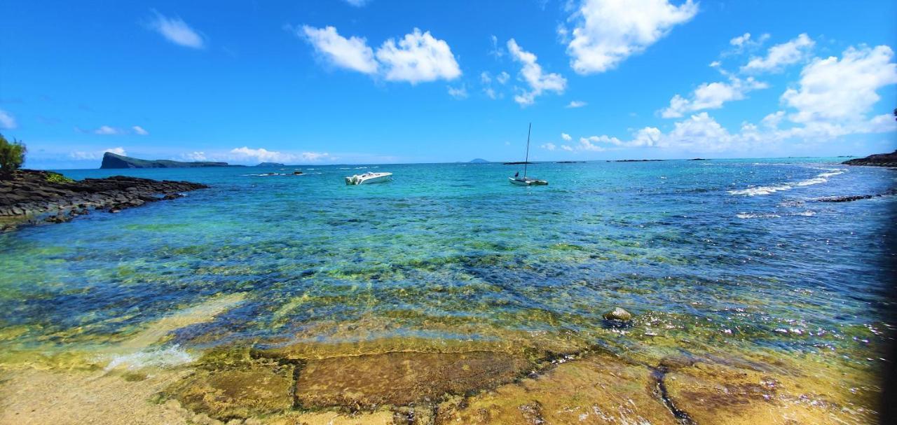 Malvilla Pereybere Beach Bagian luar foto